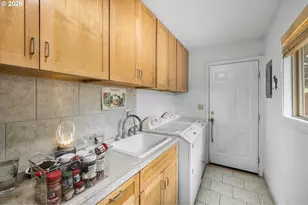 312 Edgewood Dr, Canyon City, OR 97820 - Photo 16