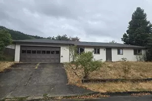 124 Donald Terrace, Myrtle Creek, OR 97457 - Photo 1