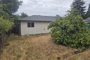 124 Donald Terrace, Myrtle Creek, OR 97457 - Photo 18