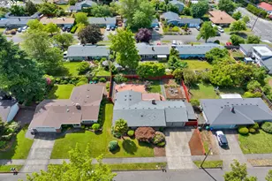 2672 Cheryl St, Eugene, OR 97408 - Photo 46