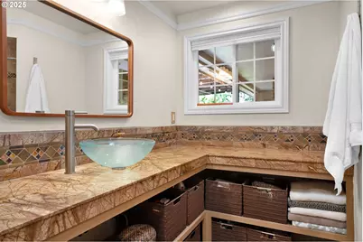 2672 Cheryl St, Eugene, OR 97408 - Photo 30