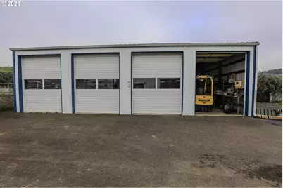 428 NE Newton Creek Dr, Roseburg, OR 97470 - Photo 30