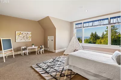 9838 NW Wind Ridge Dr, Portland, OR 97229 - Photo 22