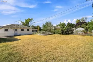 820 W Tamarack Ave, Hermiston, OR 97838 - Photo 14