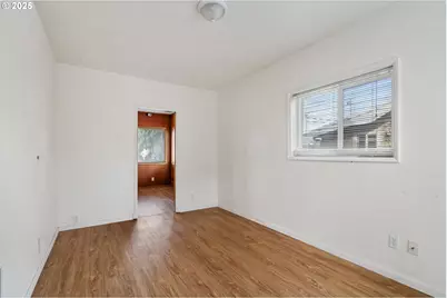 1307 3rd St, Tillamook, OR 97141 - Photo 6