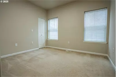 10910 SW Huntington Ave, Tigard, OR 97223 - Photo 20