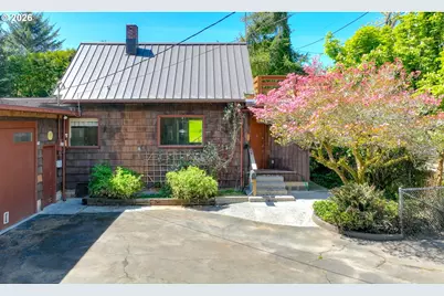 735 3rd Ave, Gearhart, OR 97138 - Photo 1