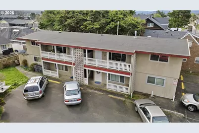 461 S Downing St, Seaside, OR 97138 - Photo 2