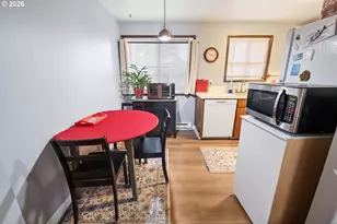 461 S Downing St, Seaside, OR 97138 - Photo 6