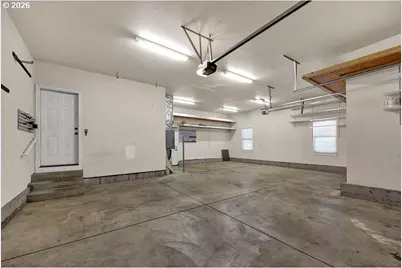 3471 Lakeside Dr, Eugene, OR 97401 - Photo 28