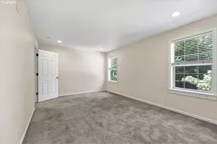 3471 Lakeside Dr, Eugene, OR 97401 - Photo 38
