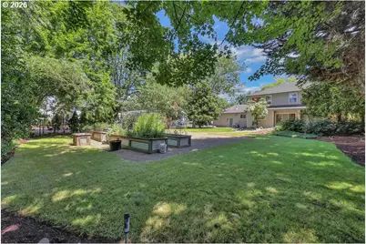 3471 Lakeside Dr, Eugene, OR 97401 - Photo 46