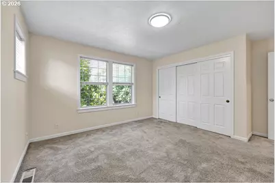 3471 Lakeside Dr, Eugene, OR 97401 - Photo 36