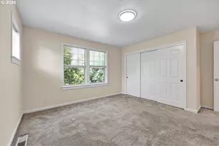 3471 Lakeside Dr, Eugene, OR 97401 - Photo 36