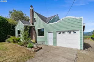 4104 3rd St, Tillamook, OR 97141 - Photo 2
