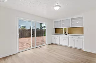 7206 N Amherst St, Portland, OR 97203 - Photo 16