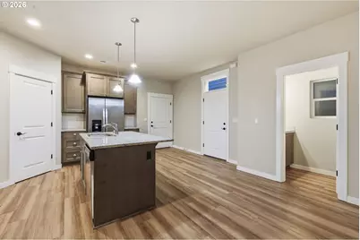 7110 S 13th St, Ridgefield, WA 98642 - Photo 6