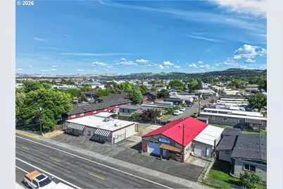 852 Snipes St, The Dalles, OR 97058 - Photo 12