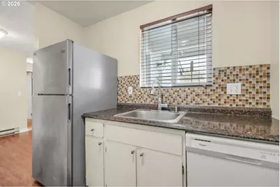 5488 SW Alger Ave #12, Beaverton, OR 97005 - Photo 10