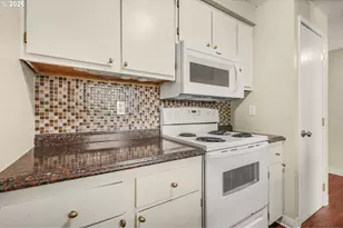 5488 SW Alger Ave, Beaverton, OR 97005 - Photo 8