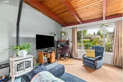 3550 Verbena Dr, Eugene, OR 97404 - Photo 4