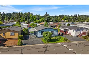 8261 SE Iris St, Milwaukie, OR 97267 - Photo 4