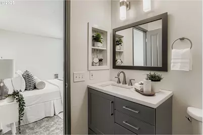 650 SW Meadow Dr #106, Beaverton, OR 97006 - Photo 16