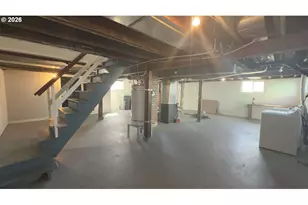 627 W Marine Dr, Astoria, OR 97103 - Photo 26