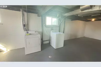 627 W Marine Dr, Astoria, OR 97103 - Photo 22