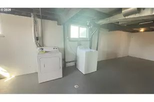 627 W Marine Dr, Astoria, OR 97103 - Photo 22