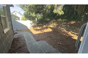 627 W Marine Dr, Astoria, OR 97103 - Photo 14