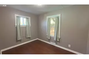 627 W Marine Dr, Astoria, OR 97103 - Photo 10