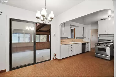 604 Bluff Ave, Klickitat, WA 98628 - Photo 4