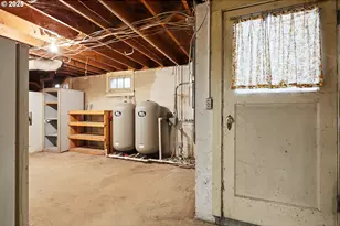 604 Bluff Ave, Klickitat, WA 98628 - Photo 32