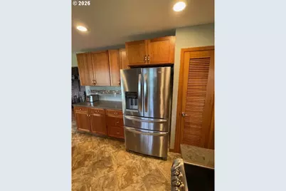 6904 NE 70th St, Vancouver, WA 98661 - Photo 4