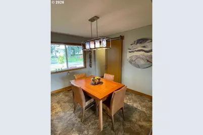 6904 NE 70th St, Vancouver, WA 98661 - Photo 6