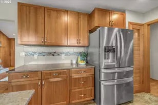 6904 NE 70th St, Vancouver, WA 98661 - Photo 8