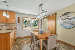 6904 NE 70th St, Vancouver, WA 98661 - Photo 12