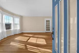 1495 6th St, Astoria, OR 97103 - Photo 4