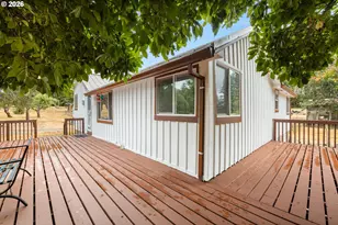 35300 SE Gunderson Rd, Sandy, OR 97055 - Photo 6