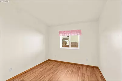 4055 Royal Ave #107, Eugene, OR 97402 - Photo 22