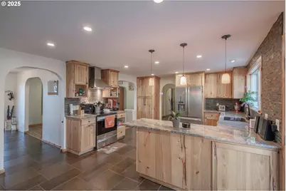 330 Patricia Dr, Gladstone, OR 97027 - Photo 18