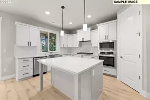 5560 N 94th Ave, Camas, WA 98607 - Photo 4