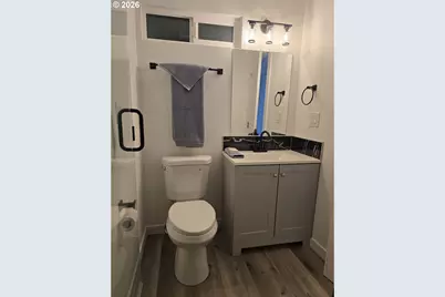 1800 Lakewood Ct #107, Eugene, OR 97402 - Photo 16