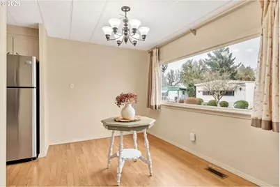 1800 Lakewood Ct #24, Eugene, OR 97402 - Photo 12