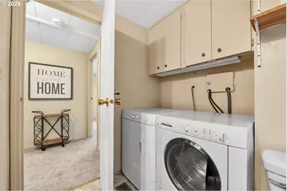 1800 Lakewood Ct #24, Eugene, OR 97402 - Photo 22