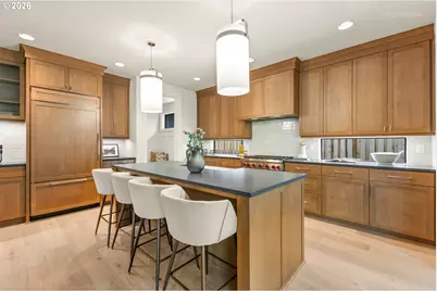 17883 Tamara Ave, Lake Oswego, OR 97035 - Photo 10