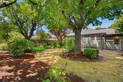 3814 NE Simpson St, Portland, OR 97211 - Photo 24