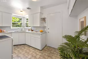 3814 NE Simpson St, Portland, OR 97211 - Photo 10