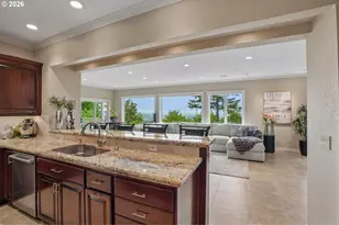 221 SW Moonridge Pl, Portland, OR 97225 - Photo 8